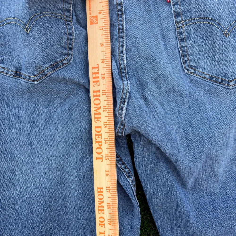 Levi's‎ 541 Mens 40x30 Athletic Taper Blue Distressed Denim Jeans